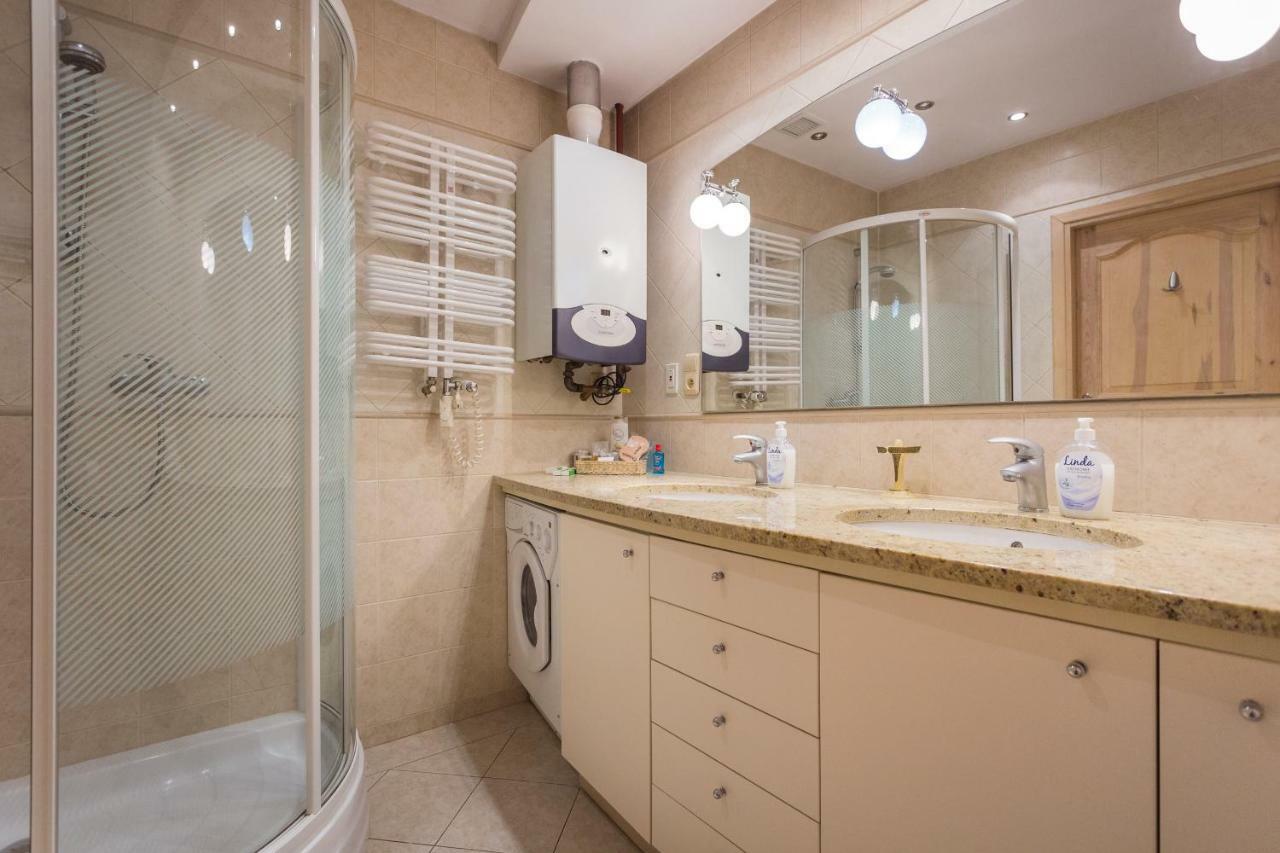 Apartament Avanti Krakkó Kültér fotó