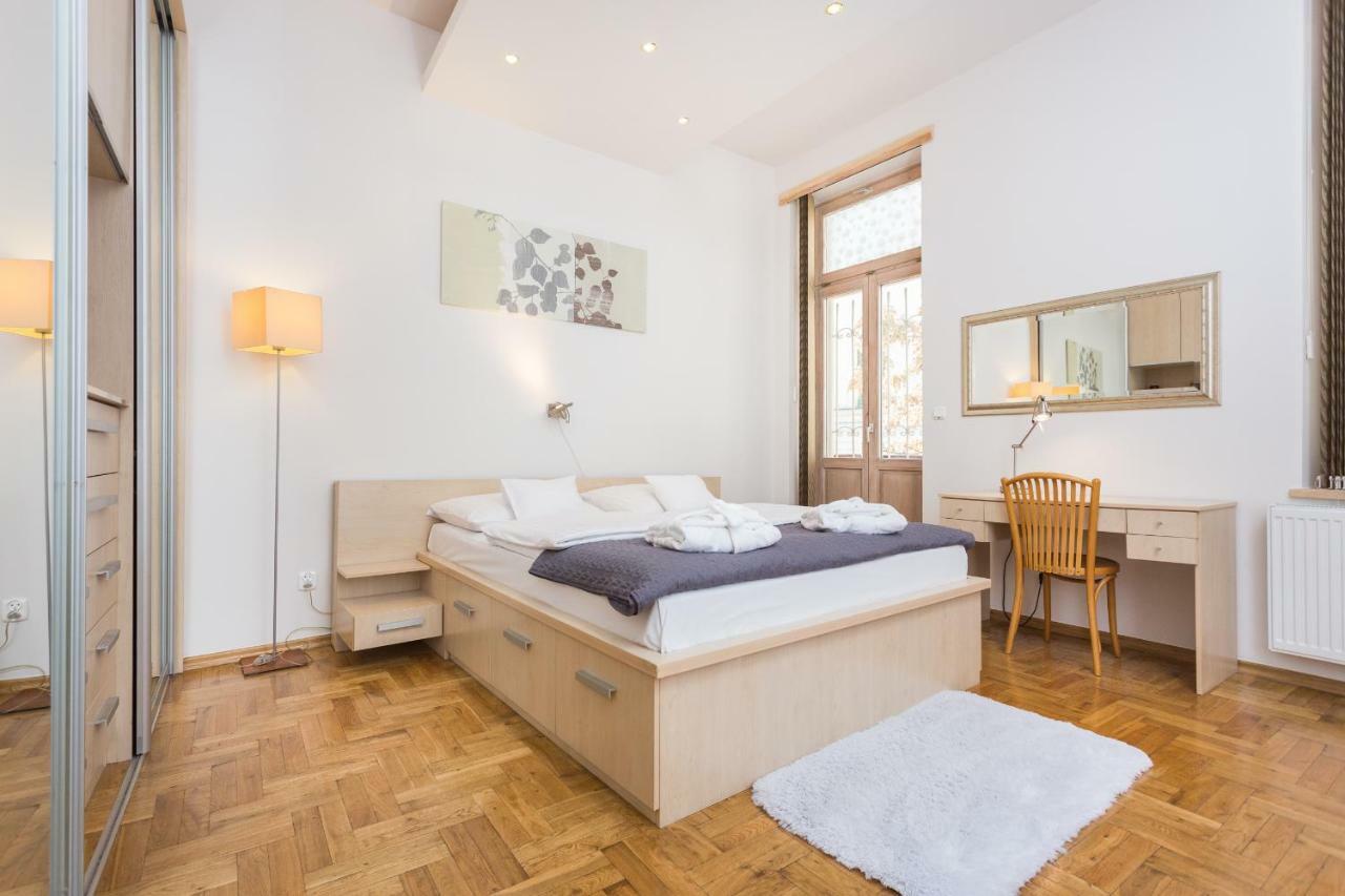 Apartament Avanti Krakkó Kültér fotó